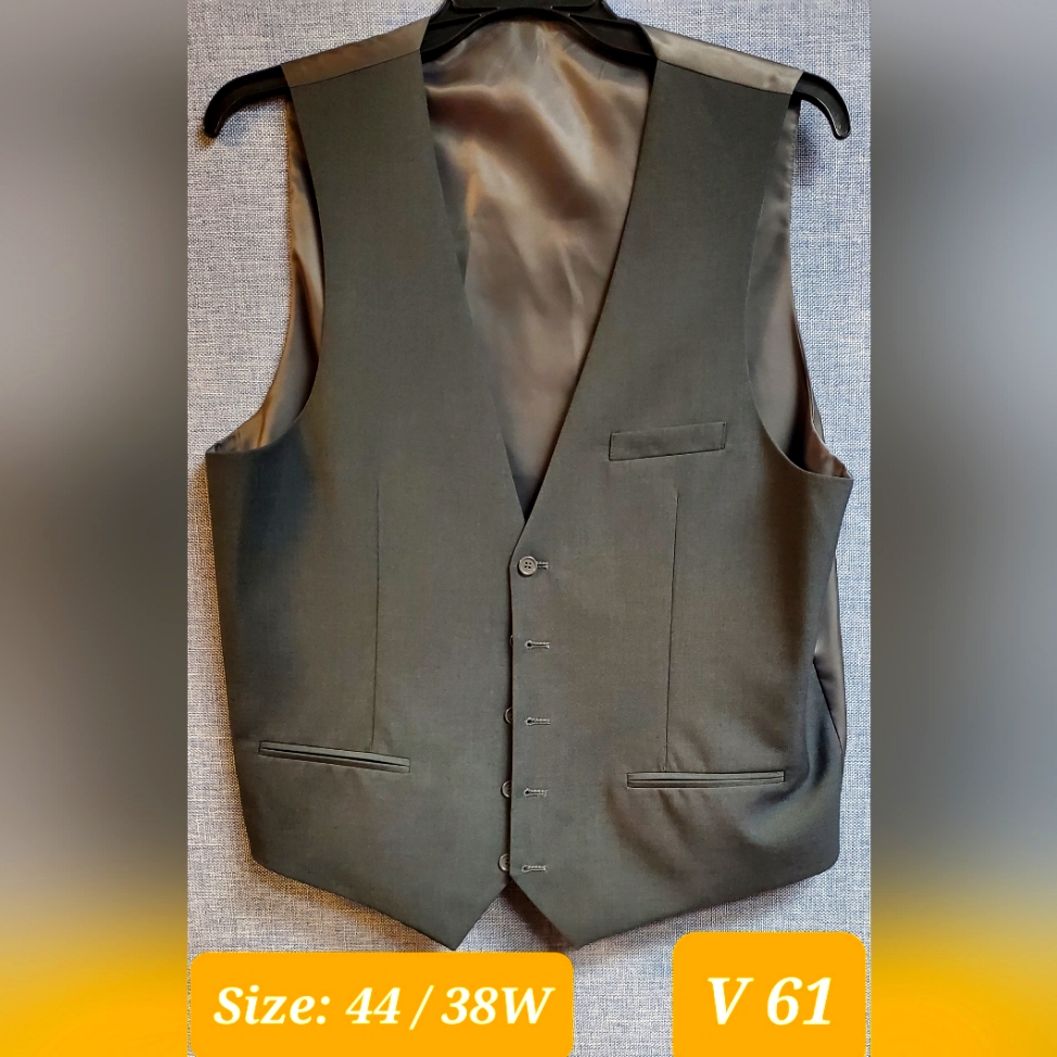 Mens Vest  Size 44  38w  Brand New  V  61